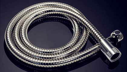 如何挑選金屬伸縮淋浴管？