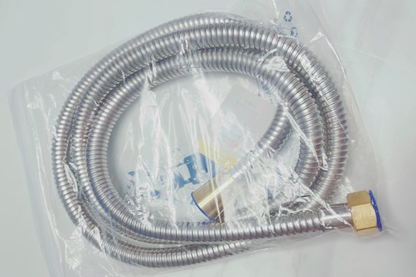 戶(hù)外也能使用的全氣候抗凍型不銹鋼淋浴管